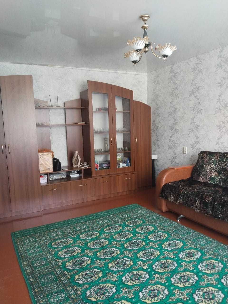 продам 1-комнатную квартиру в хорошем районе