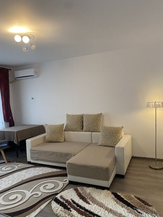 Apartament 2 camere de închiriat