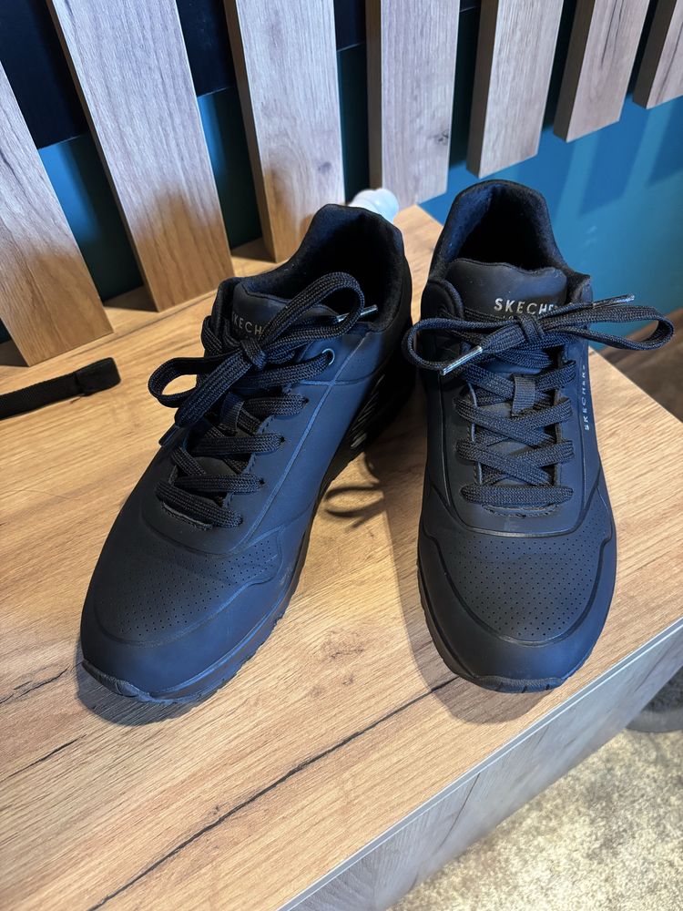 Маратонки Skechers 39 номер