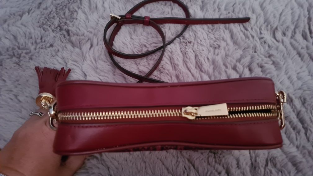 Geanta piele burgund Michael Kors Ginnie