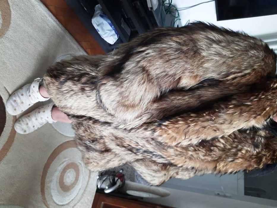 Haina blana naturala Lup par lung