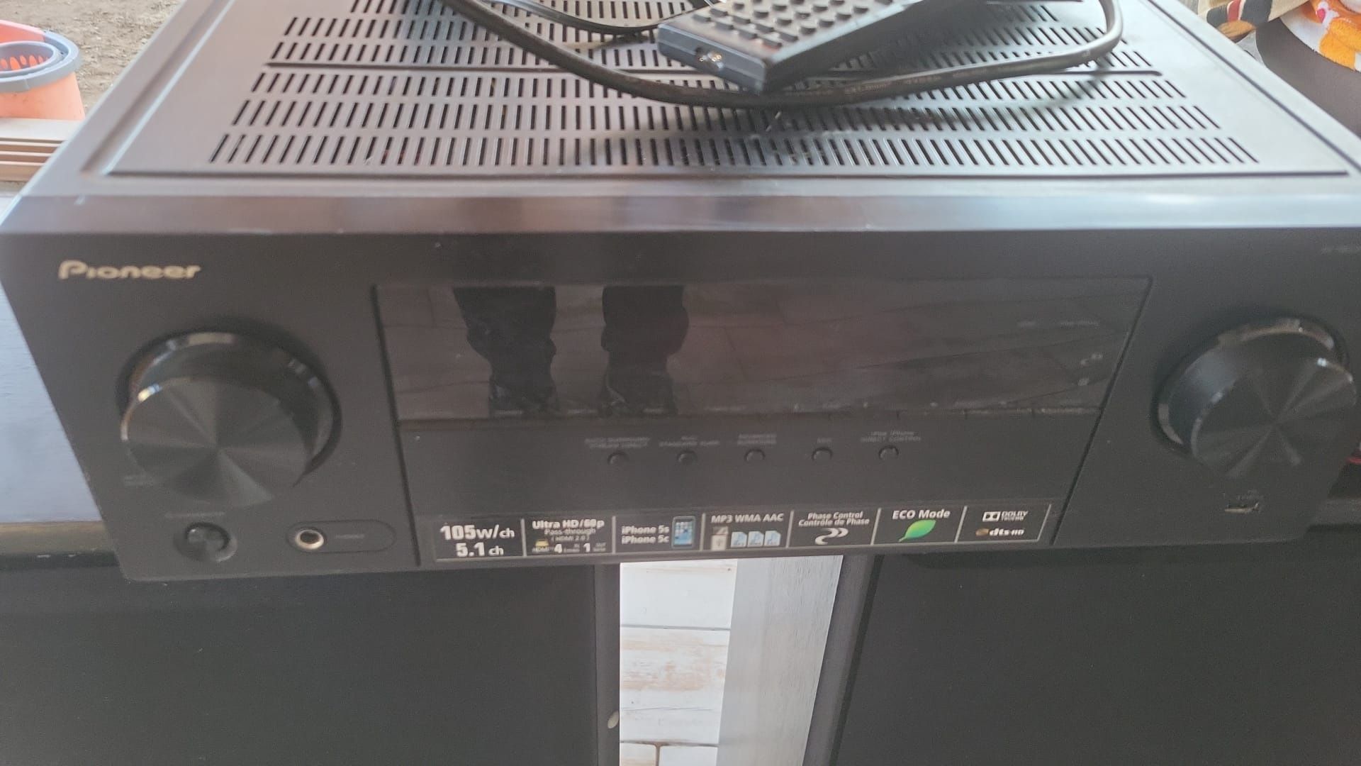 Vând receiver PIONEER+2 BOXE