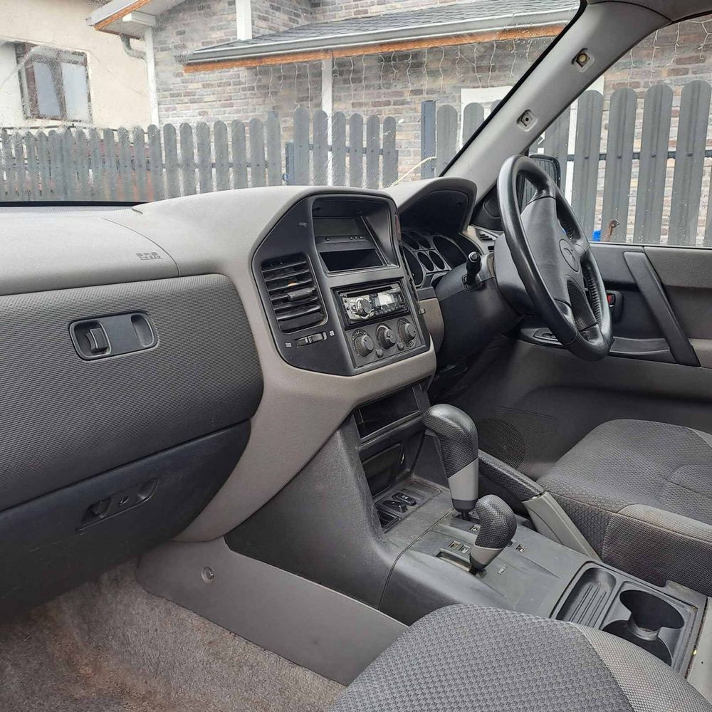 Mitsubishi Pajero GDI НА ЧАСТИ