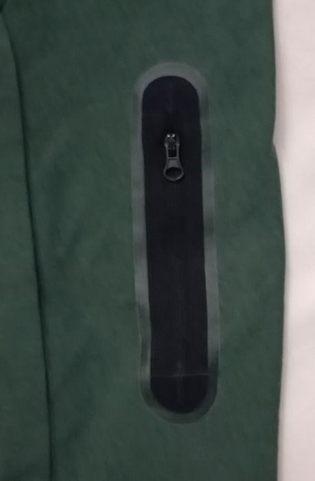 Nike Tech Fleece Sweatshirt оригинално горнище ръст 158-170см Найк