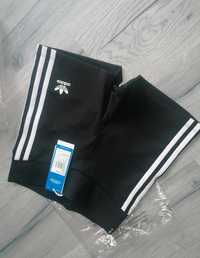 Pantaloni scurți fitness dama Adidas noi