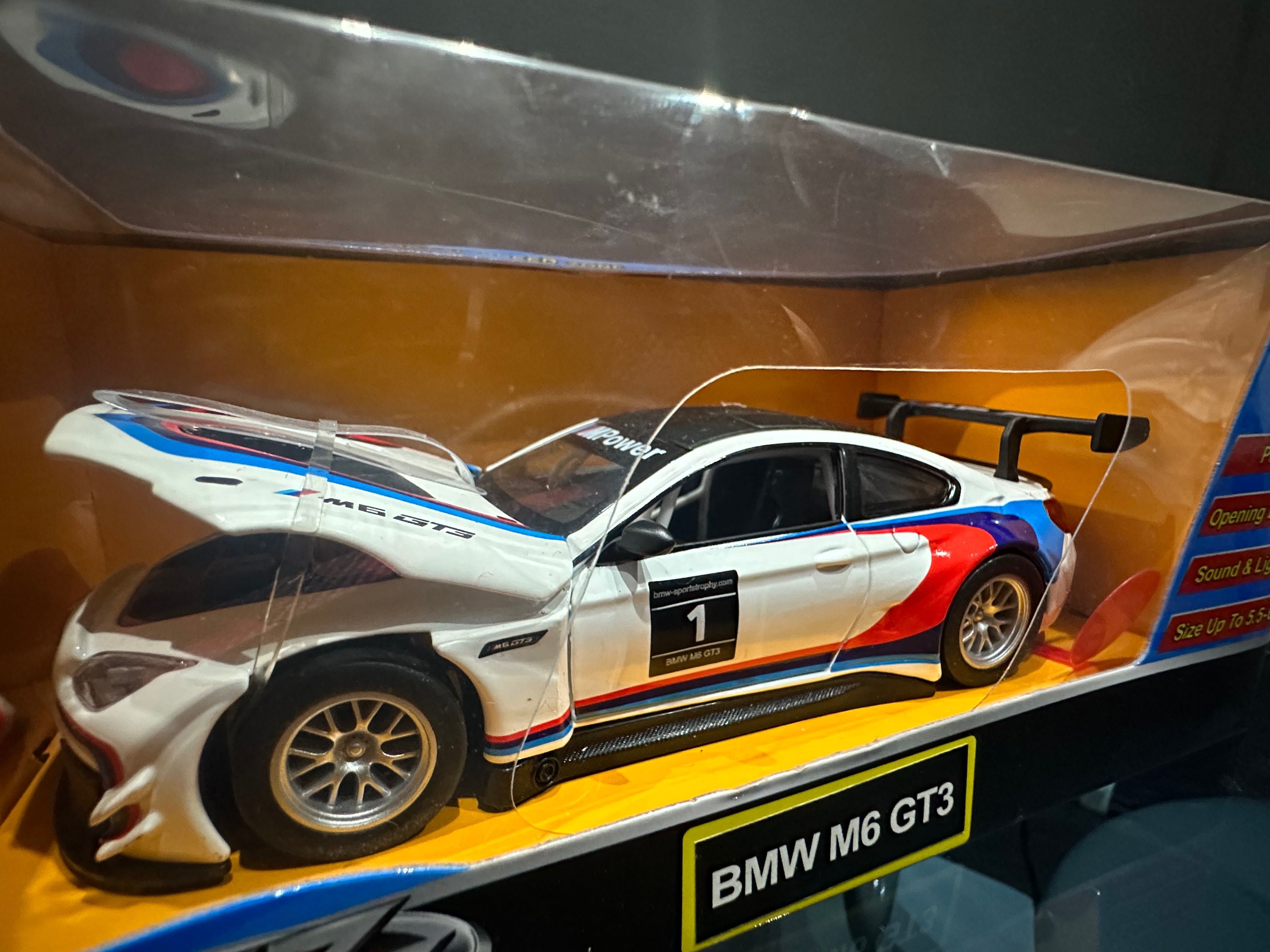 Колекционерски модел BMW M6 GT3