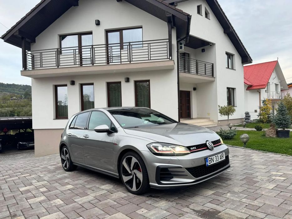 Volkswagen Golf Volkswagen VW Golf 7.5 GTI facelift MK7 2.0 330 Cai