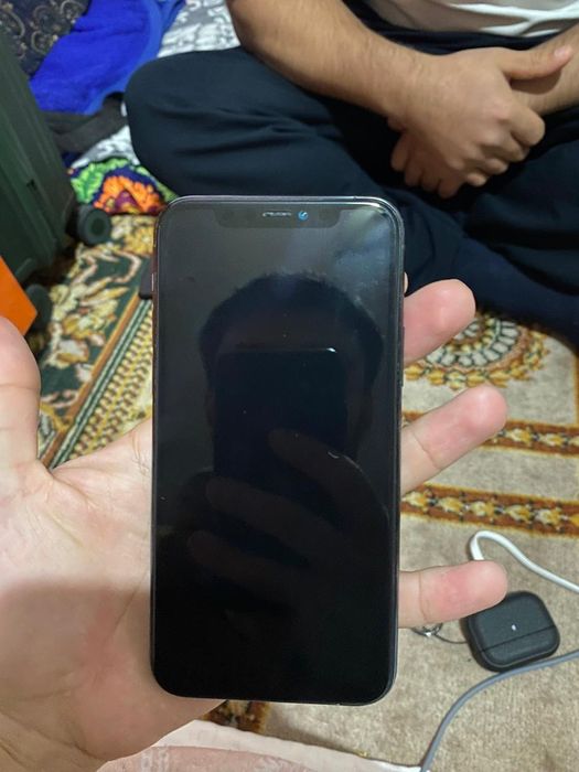 Айфон 11 про  за 2.4млн