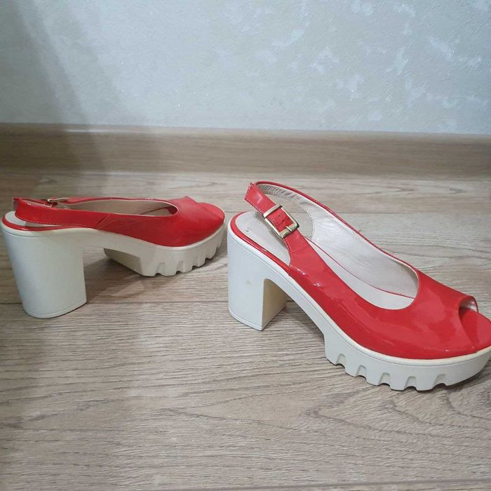 Босоножки на "Золушкину ножку"