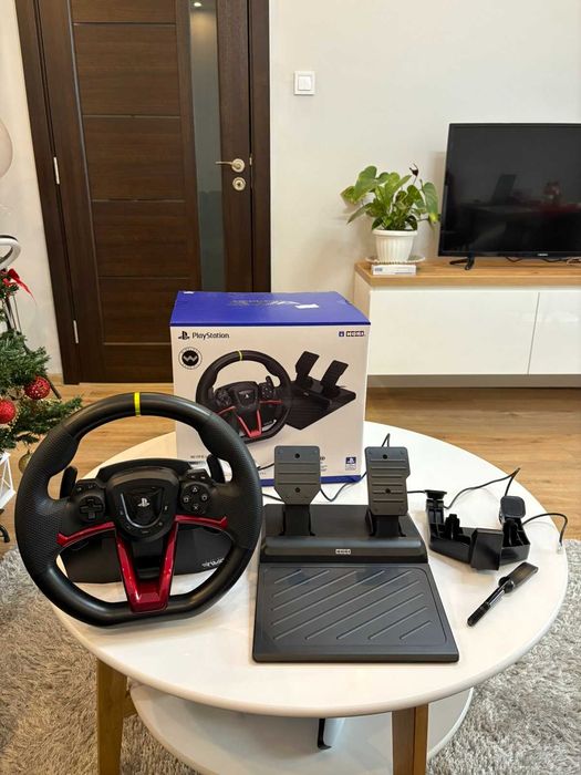 Продавам безжичен волан HORI APEX