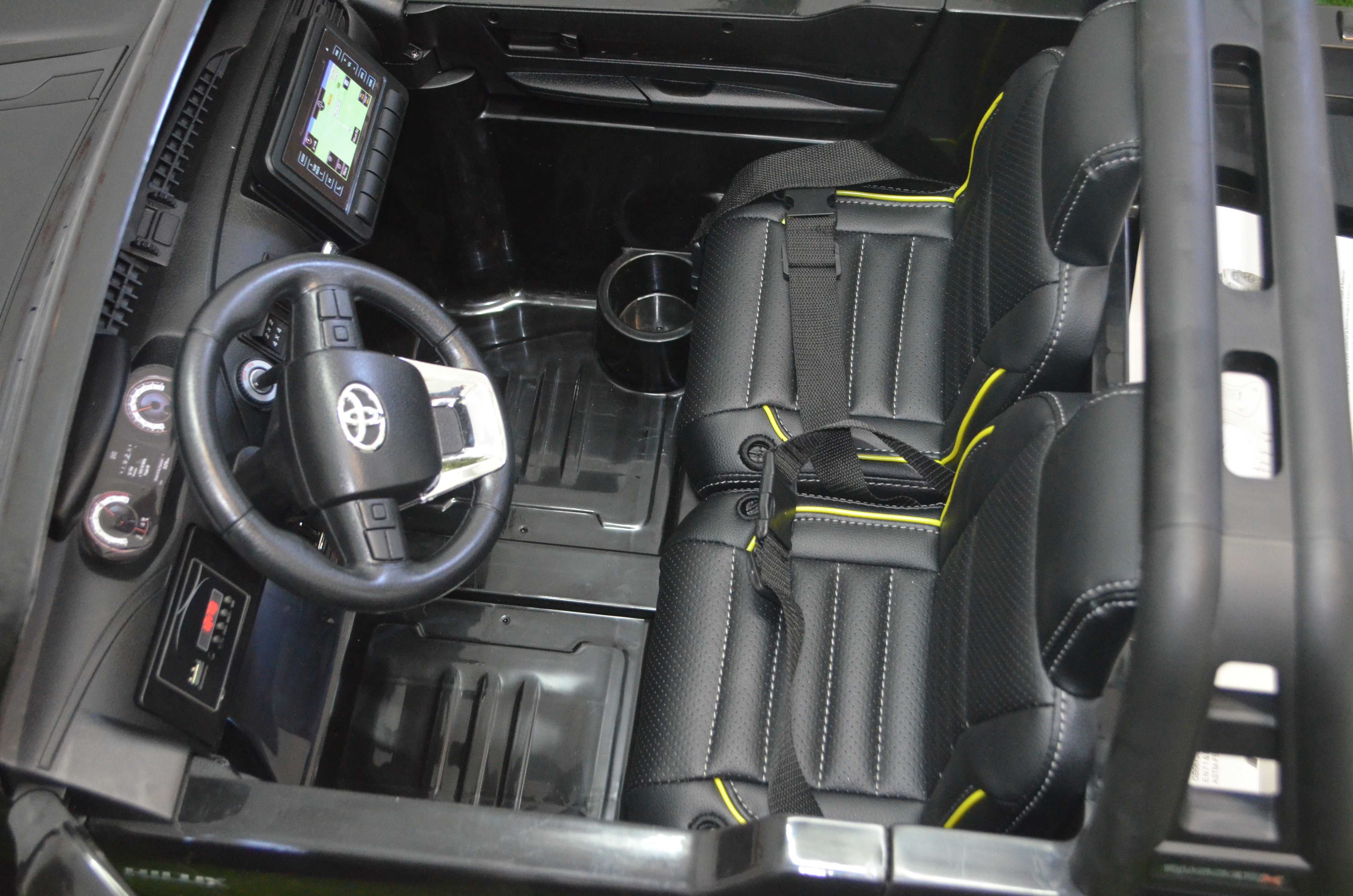 Masinuta electrica Toyota Hilux 4x4 180W 12V PREMIUM #Negru