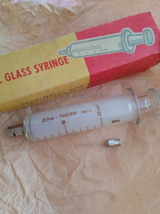 Спринцовка стъклена мед 20 мл