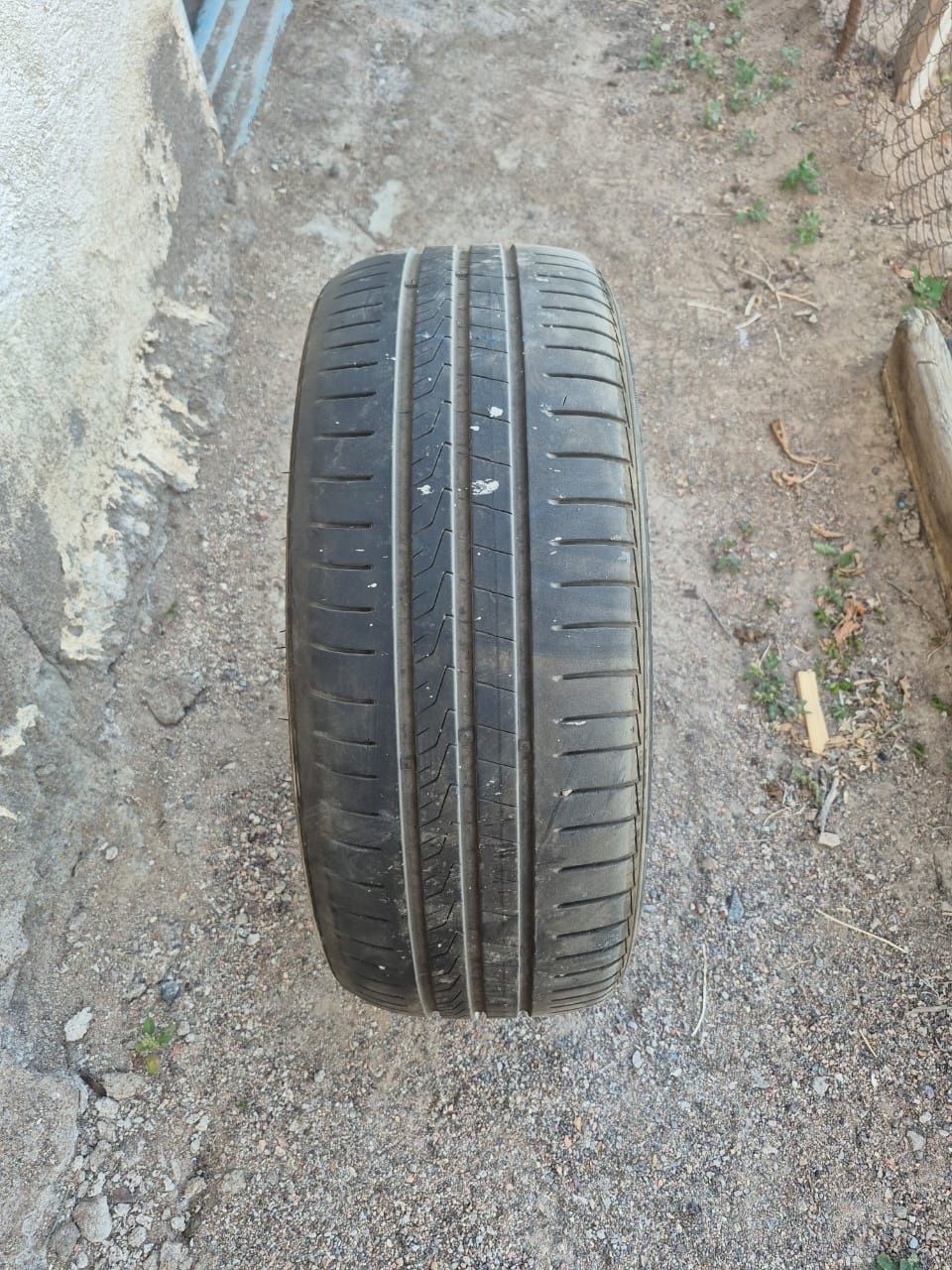 Продается      Шины  185/55    15