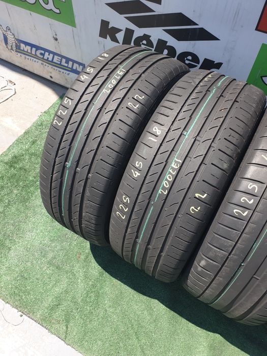 225.45.18 2x Continental 2x Michelin