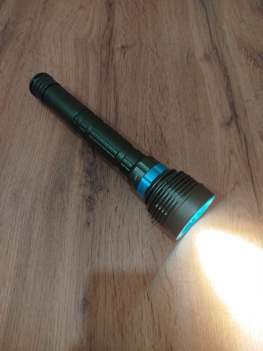 Продам мощный подводный фонарь для  охотников и рыболовов