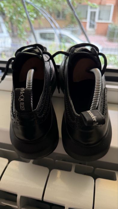 Pantofi Alexander McQueen