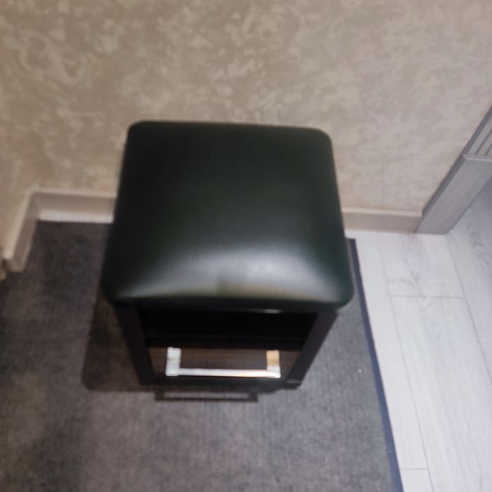 Продается   пуфик .