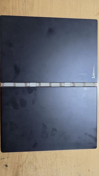 Vand tableta Lenovo Yoga book Android