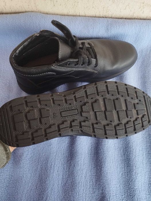 Ecco core-tex и непромокаеми Jomos номер 46.