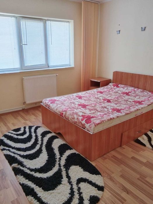de inchiriat apartament cu 2 camere