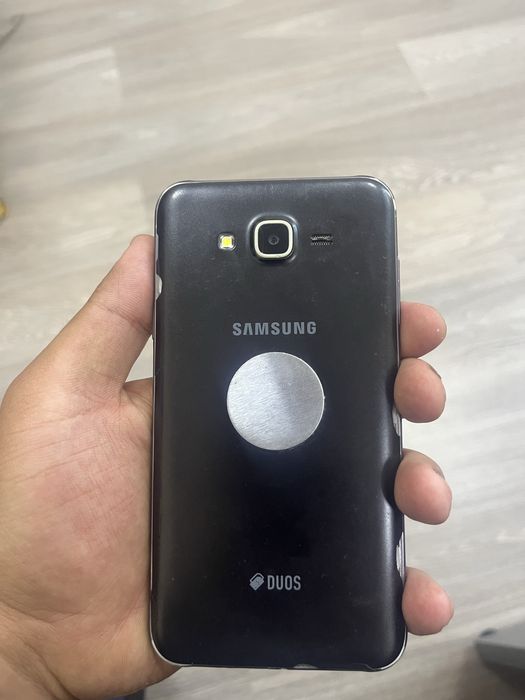 Samsung galaxy j7