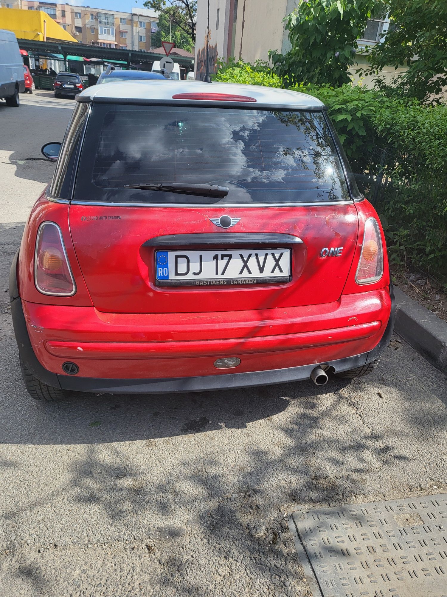 Vand mini cooper sau schimb cu diesel si 5 usi plus diferenta!