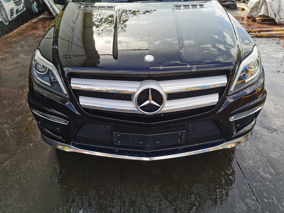 Dezmembrez gl x166 GL 350 D AMG/bara fata GL/far il GL/capota GL/stop