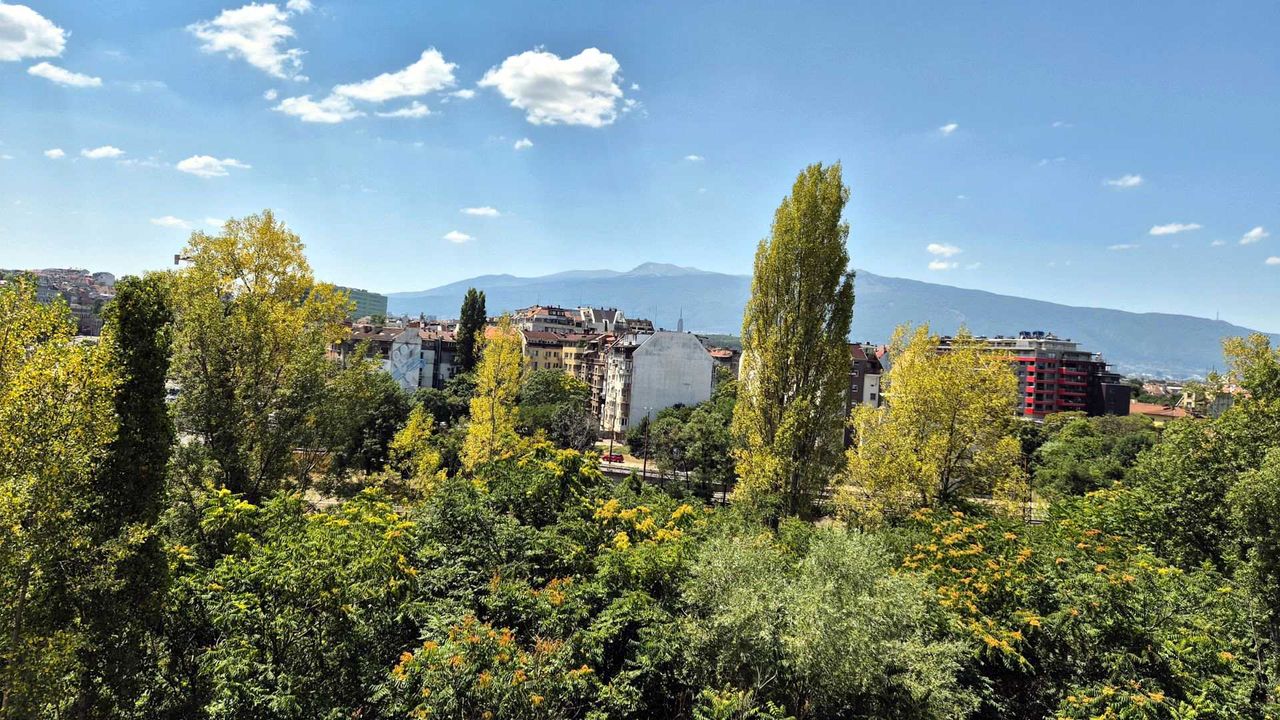 Продава се Четиристаен апартамент в София, Подуяне - 143 кв.м за 2200 €/кв.м - Снимка #12