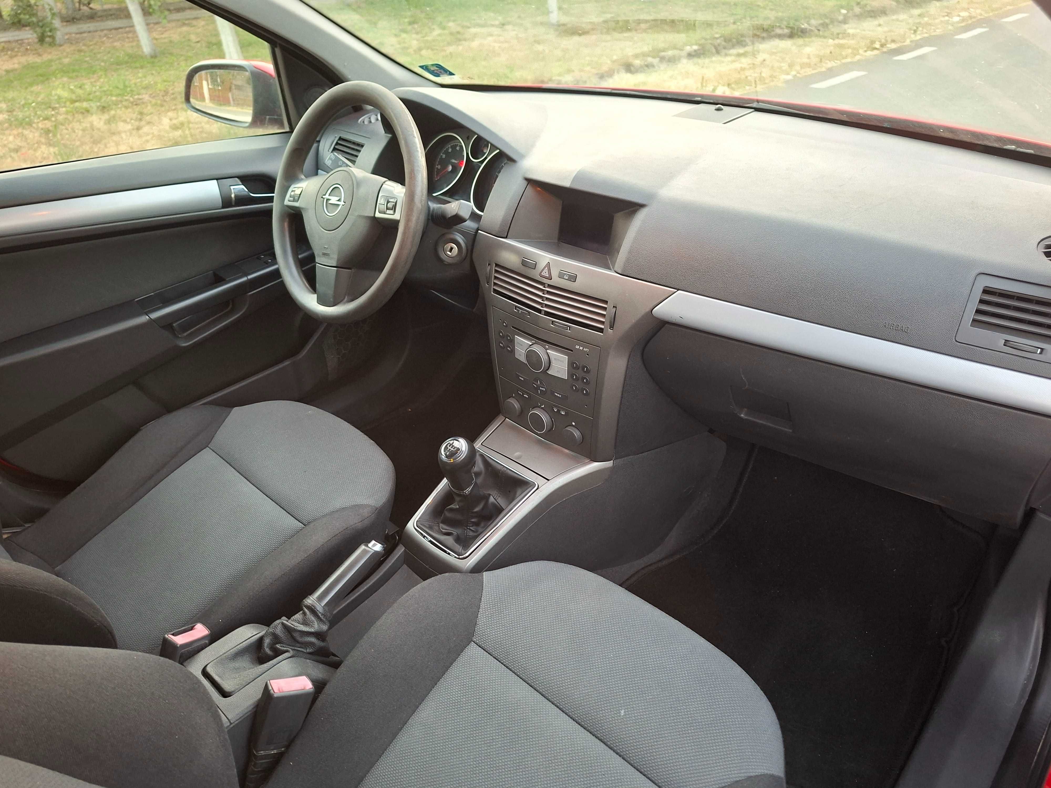 Vând Opel Astra H. 1.8 Benzină/ 2006