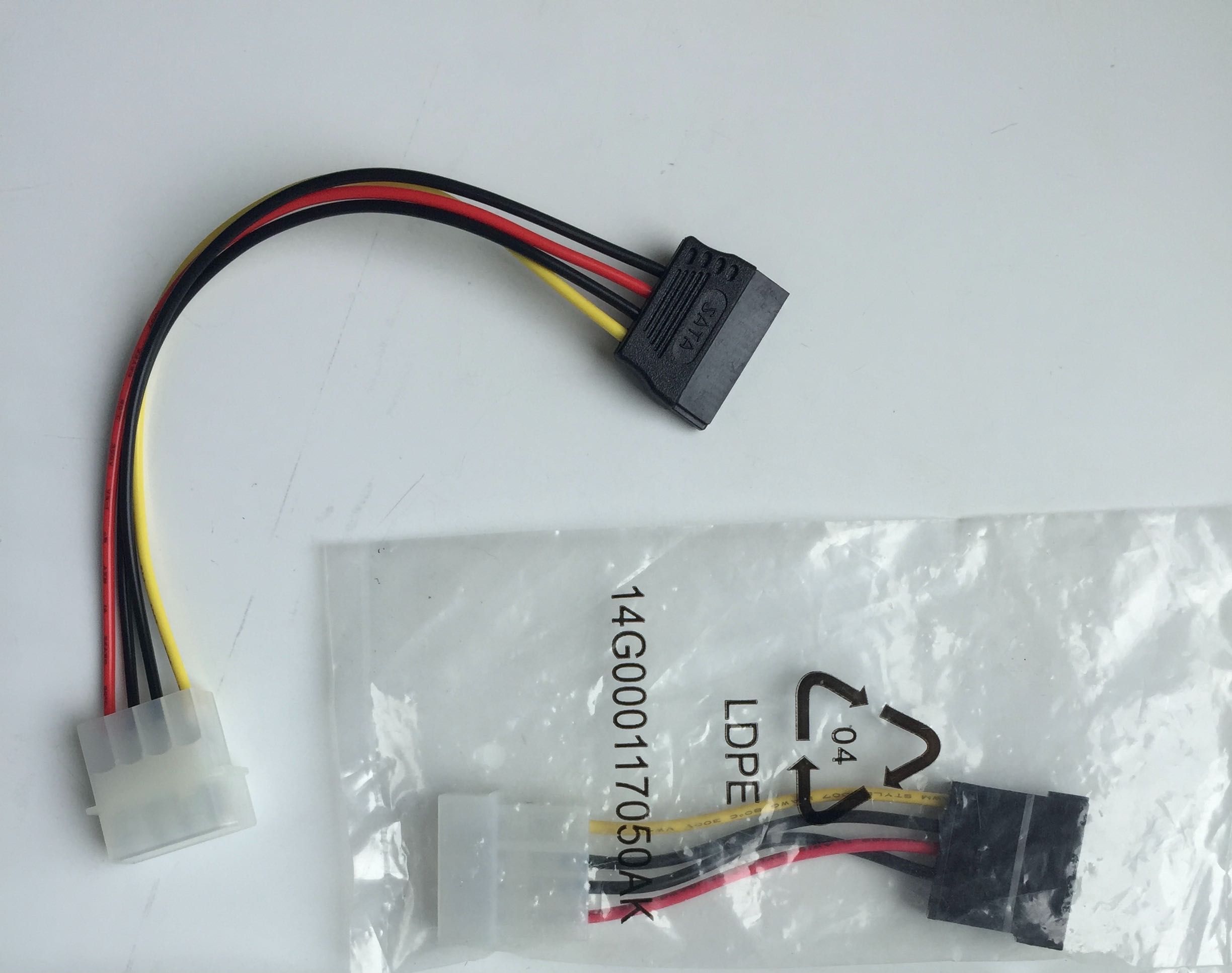 Кабель шнур molex sata-data sata-ps новые