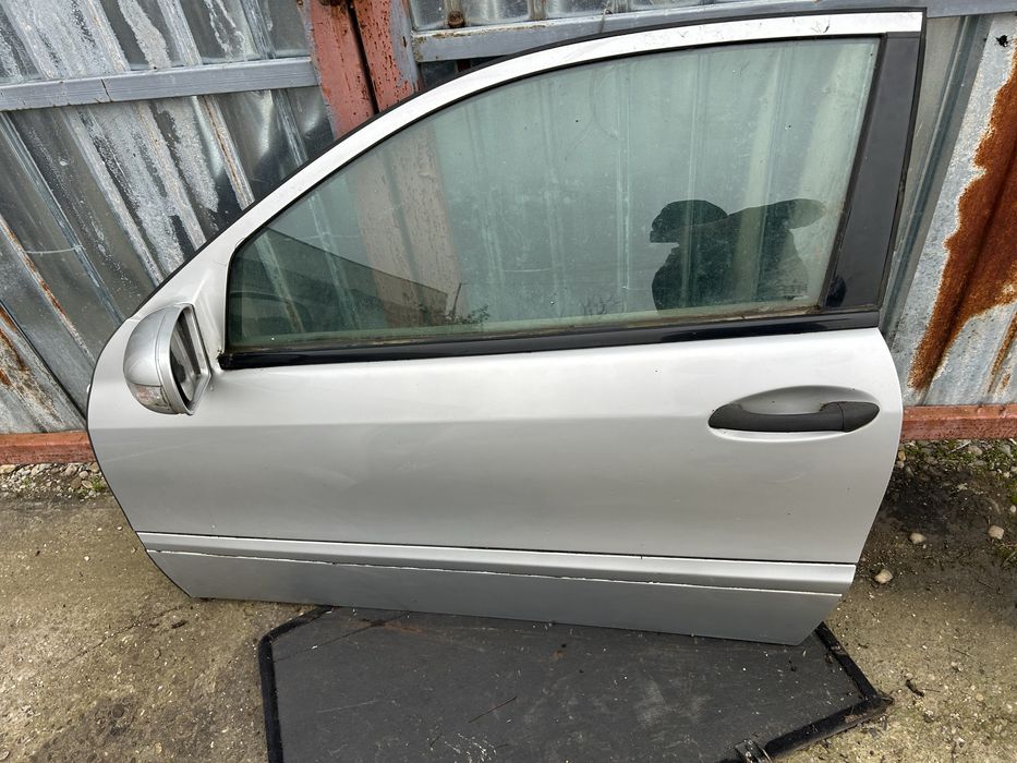 Usa stanga dreapta mercedes c class w203 sport coupe