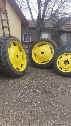 Roti Tehnologice inguste fixe reglabile  pentru orice Tractor