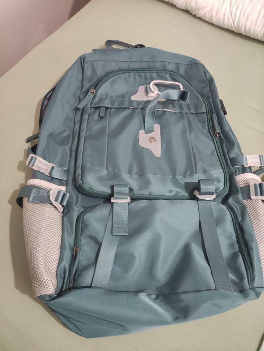 Раници за туризъм,къмпинг,планинарство