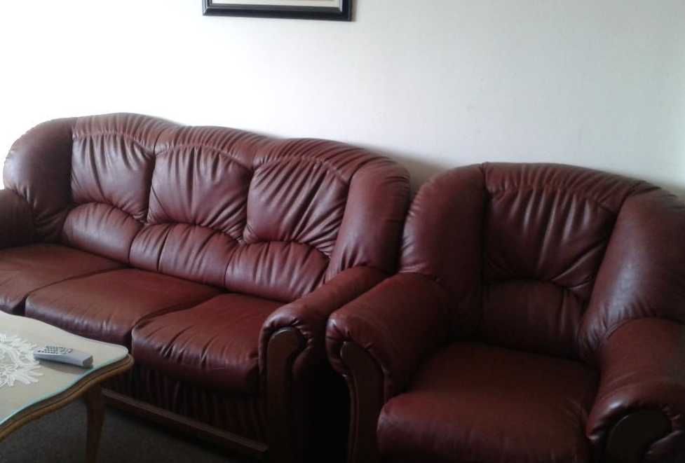 Дава се под наем Тристаен апартамент в Пловдив, Прослав - 90 кв.м за 255 € - Снимка #1