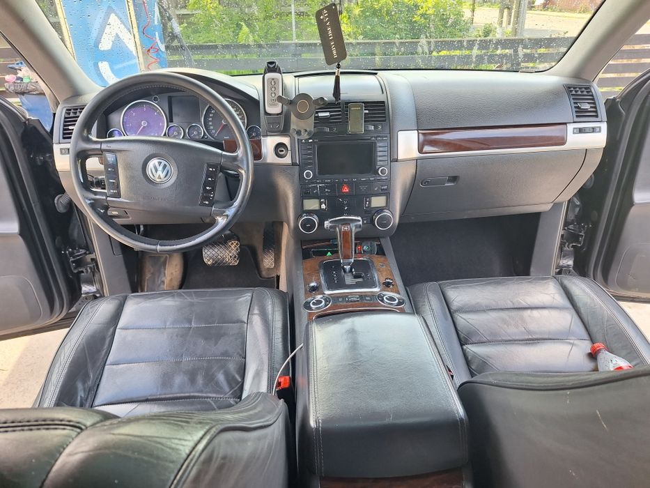 Vând vw tuareg  motor 3.0 bks