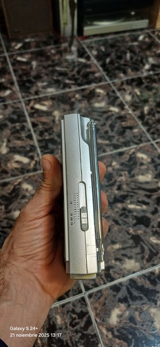 Aparat de radio Grundig Yacht Boy 10