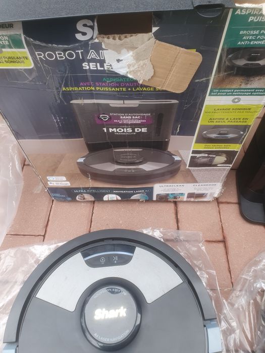 Robot  de aspirare cu mop  shark power detect