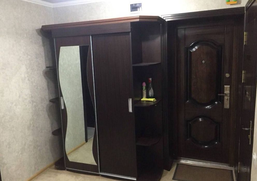 Квартира на Бобура-Некст 3/2/5 общ пл 65м с обстановкой