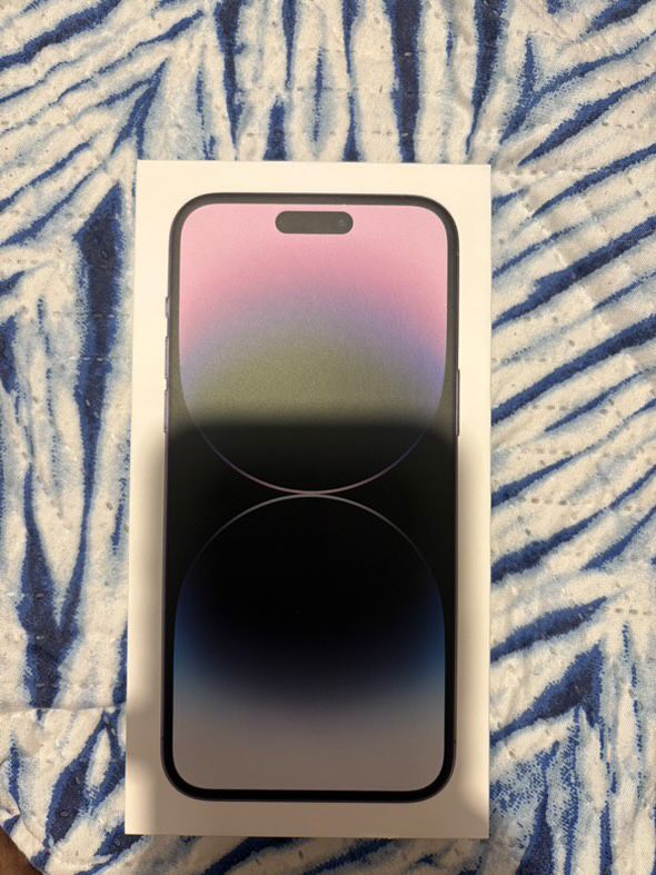 Iphone 14 pro max 256, с кутия и зарядно!