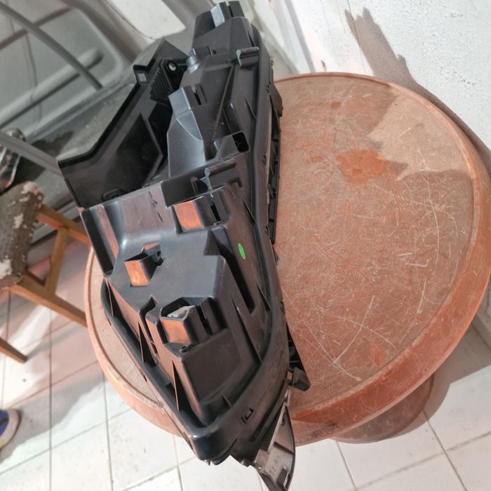 Hyundai Tucson 2022  десен фар дневна светлина