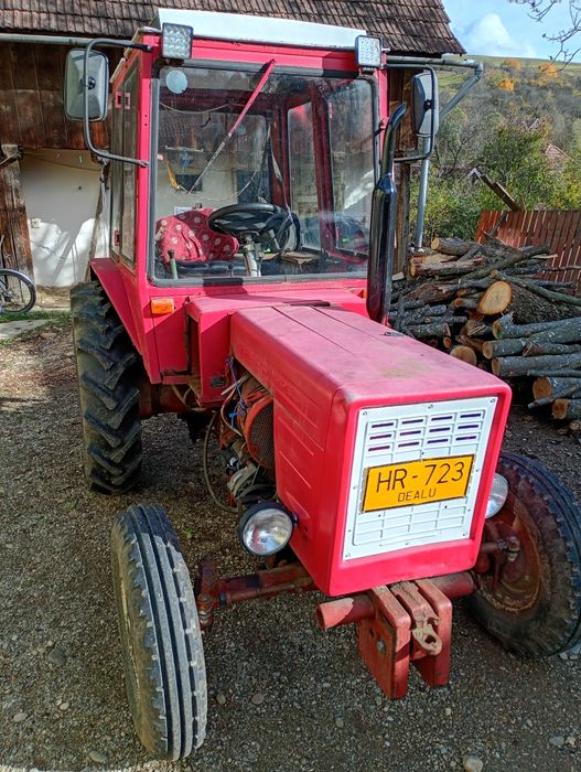 Tractor T25 anul fabricatie '93