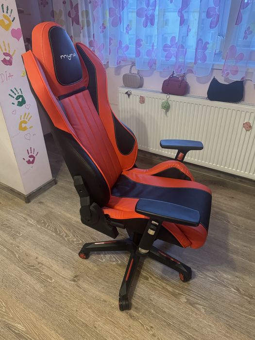 Scaun de gaming