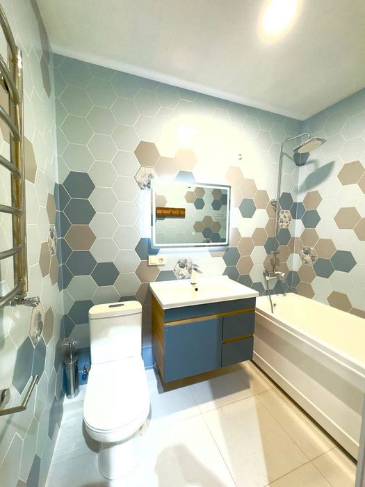 White House Продается 3 комнатная квартира ремонт Яккасарай