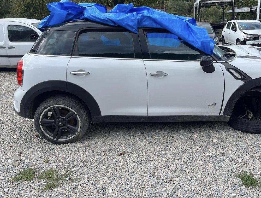 На части Mini Cooper Countryman 2013 2.0sd 143кс N47t