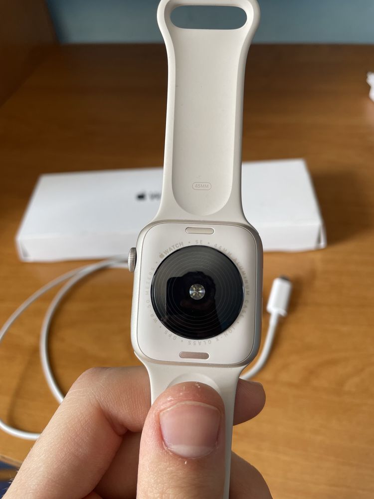 ОРИГИНАЛЬНЫЕ Apple Watch SE 2 Gen 44mm 2024