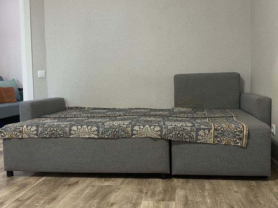 Продам угловой диван