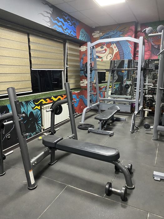 Фитнес клуб оборудование Matrix тренажерный зал премиум американское