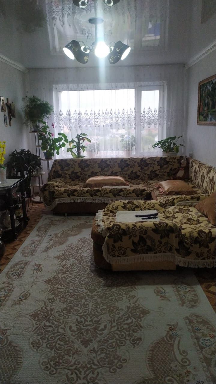 Продам квартиру  ул.Матросова 56