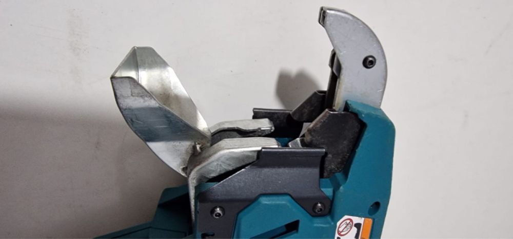 Makita Dtr 181 masina legat fier