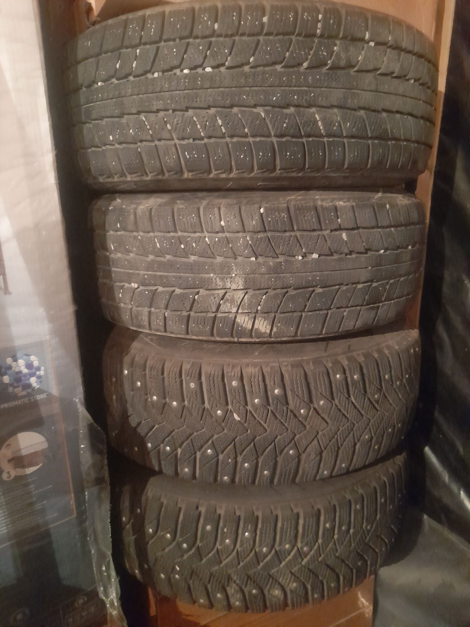 Продам шины зимние